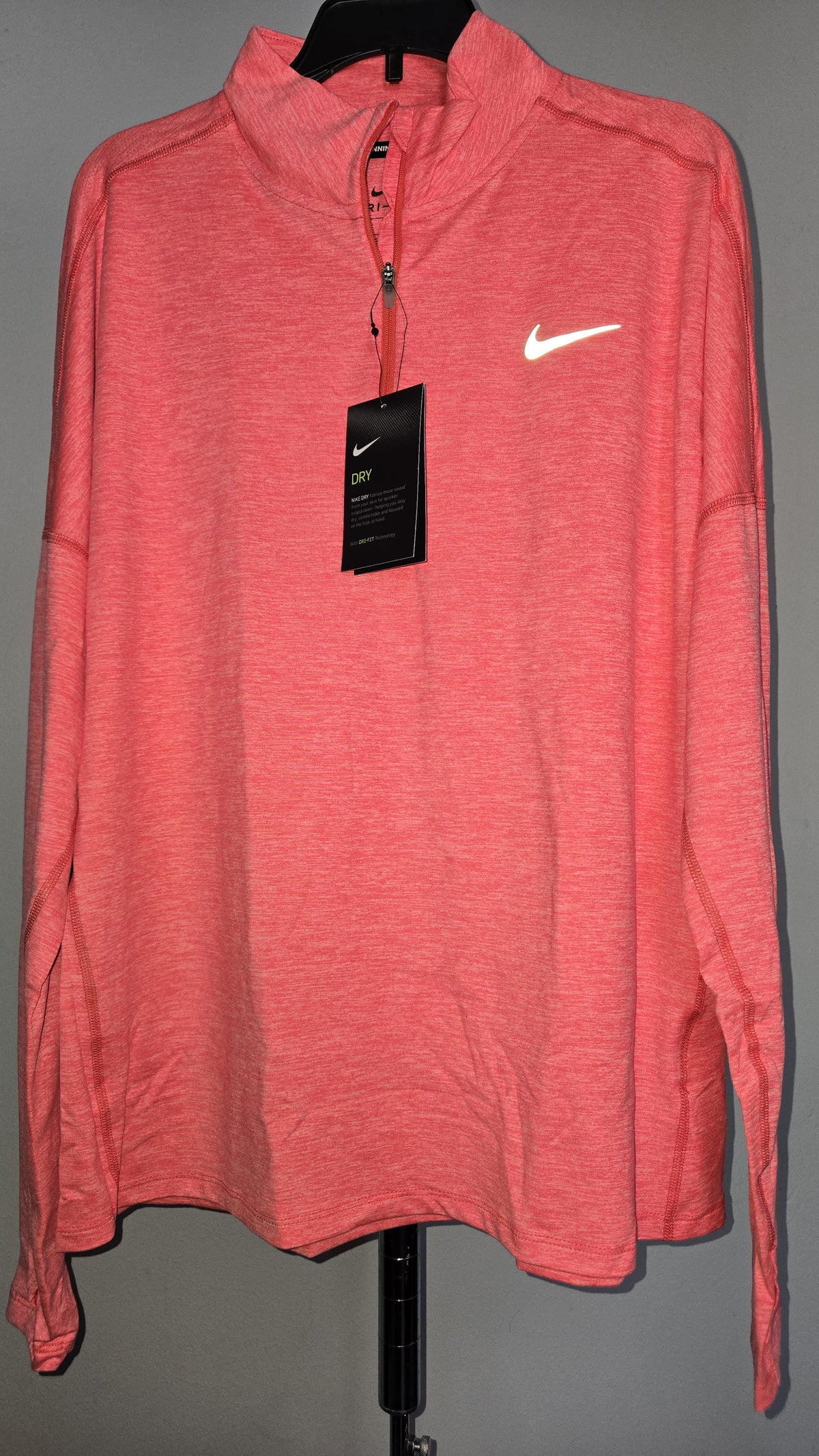 BRANDED WOMENS SIZE L NEON PEACH LONG SLEEVED ATHLETIC PULLOVER NIKE AJ4660-850