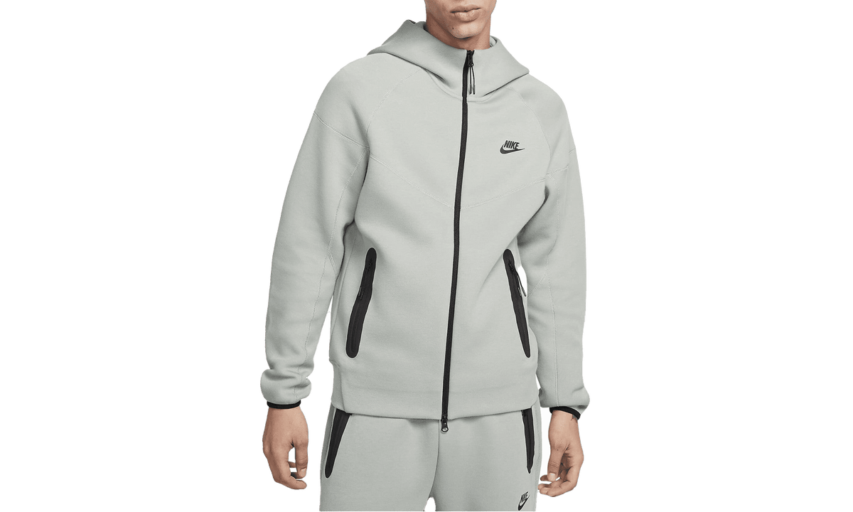 NIKE UNISEX Sportswear Tech Fleece Windrunner Full-Zip Hoodie "Mica Green" FB7921 330 FB7921 330 from Stadium Goods