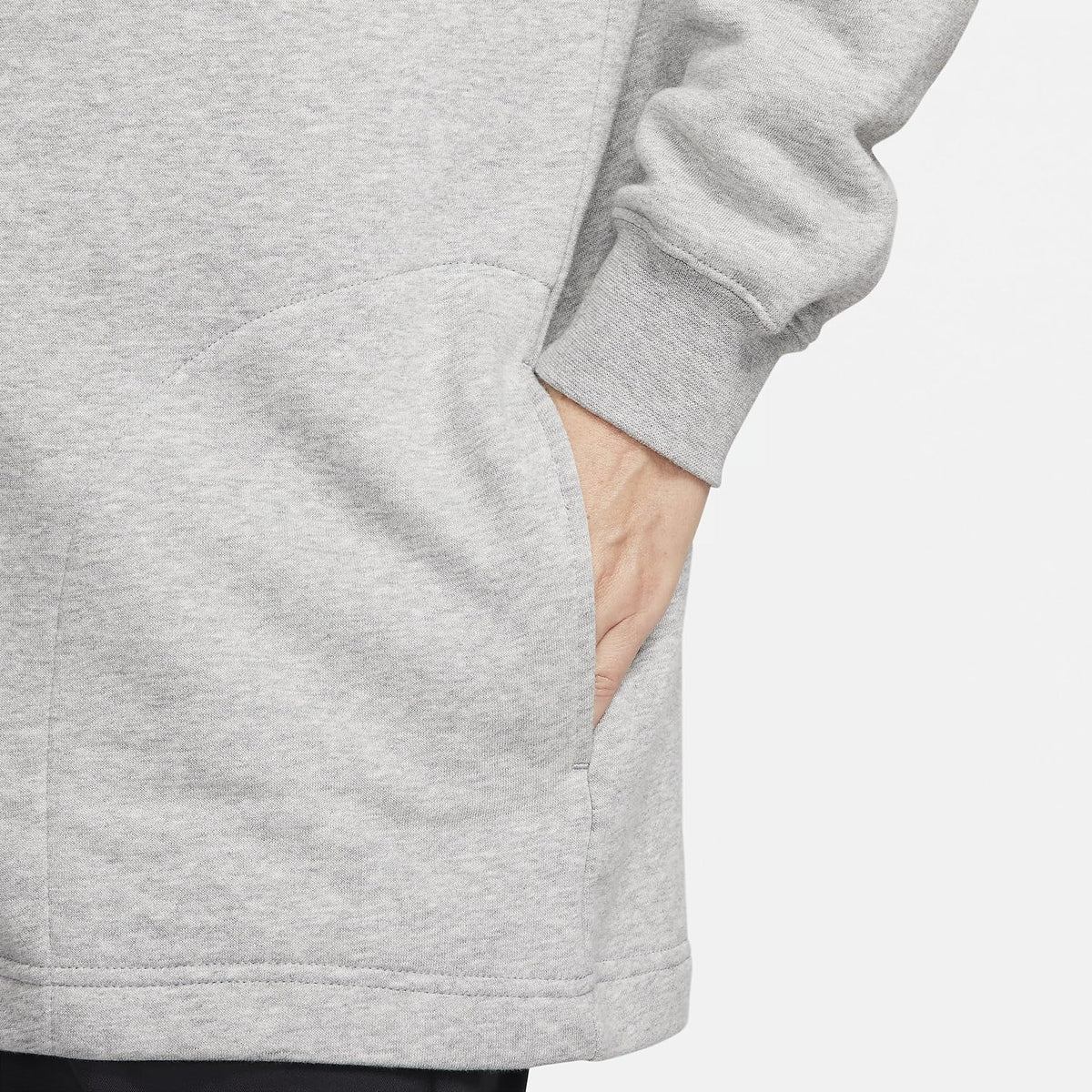 Nike Sportswear Club Fleece Women's Oversized Mock-Neck Sweatshirt Color: Dark Grey Heather/White Size: XL
