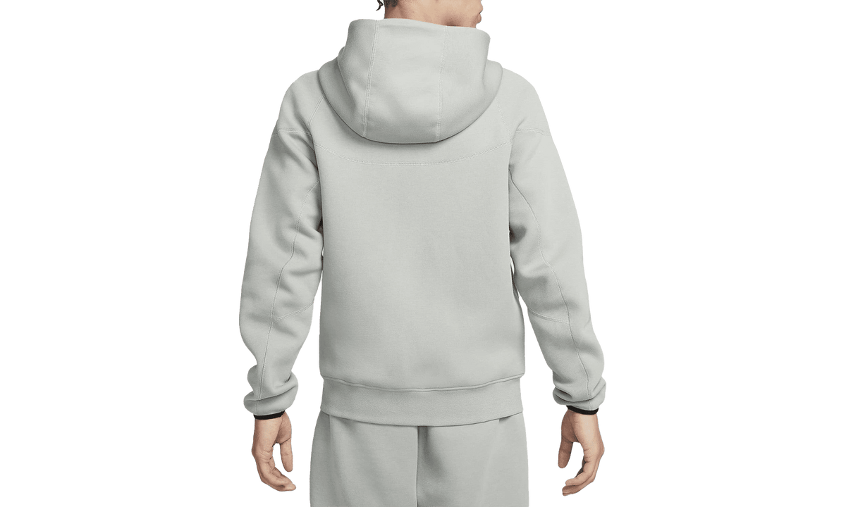 NIKE UNISEX Sportswear Tech Fleece Windrunner Full-Zip Hoodie "Mica Green" FB7921 330 FB7921 330 from Stadium Goods
